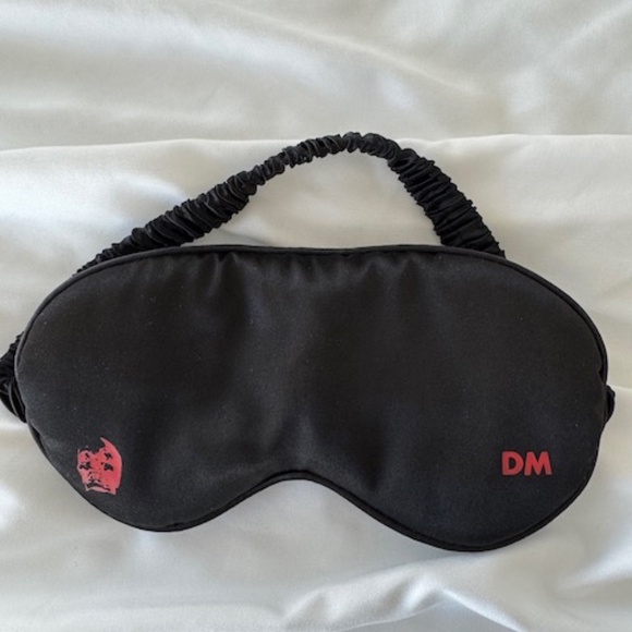 Depeche Mode candle, dopp kit, sleep mask, & playing cards - Picture 2 of 13